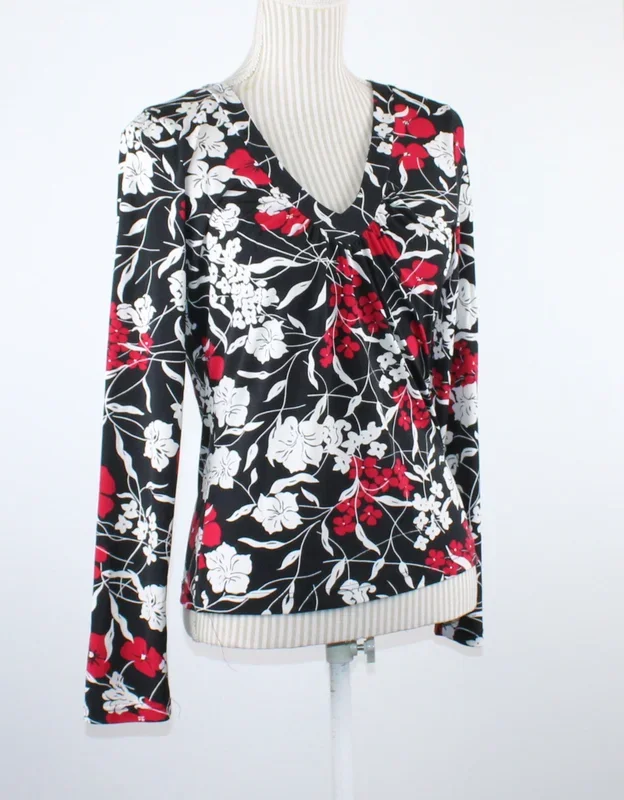 DENVER HAYES BLACK & RED TOP LADIES SMALL PRE-LOVED