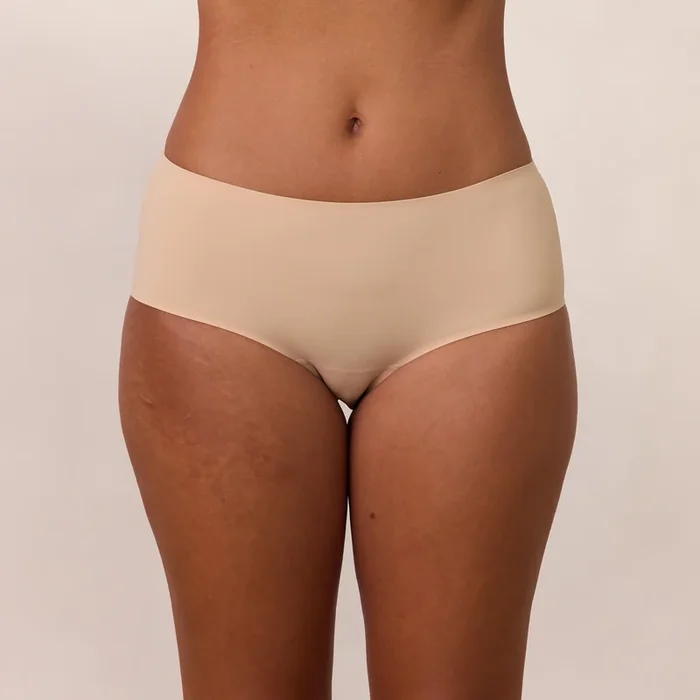 Everyday Form Boyshort – Sand