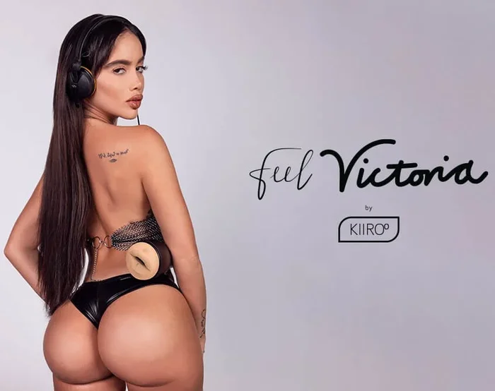 FeelStars FeelVictoria Juin Bouche