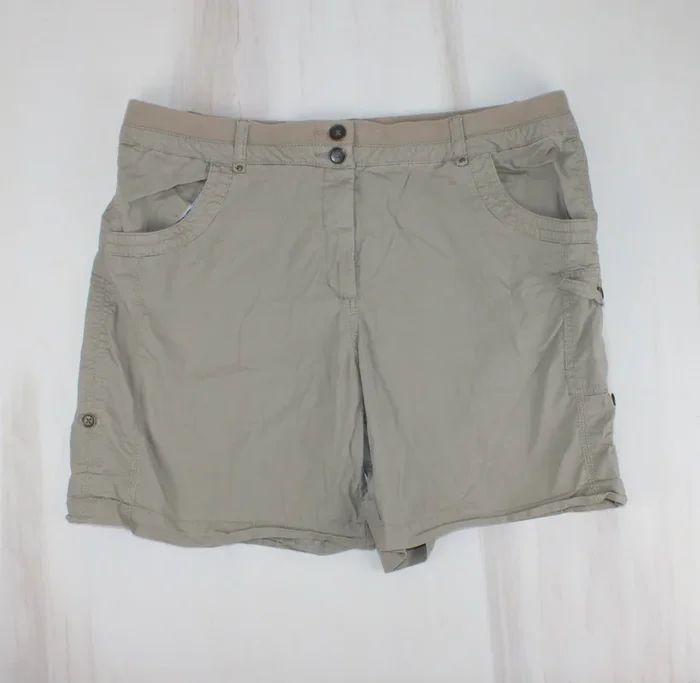 GEORGE SHORTS LADIES SIZE 18 PRE-LOVED