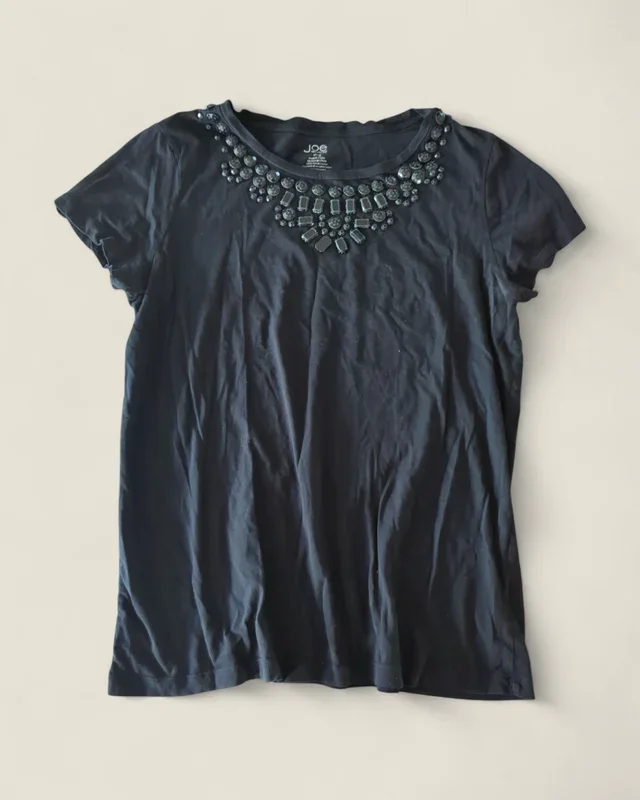 JOE FRESH BLACK JEWELED TOP LADIES XL PRE-LOVED