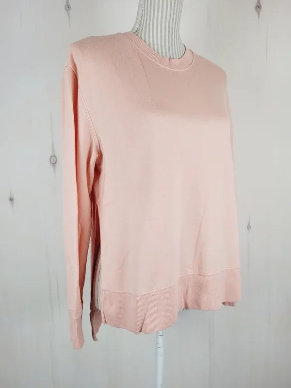 LIGHT PEACH SOFT SWEATER APPROX LADIES SMALL PRE-LOVED