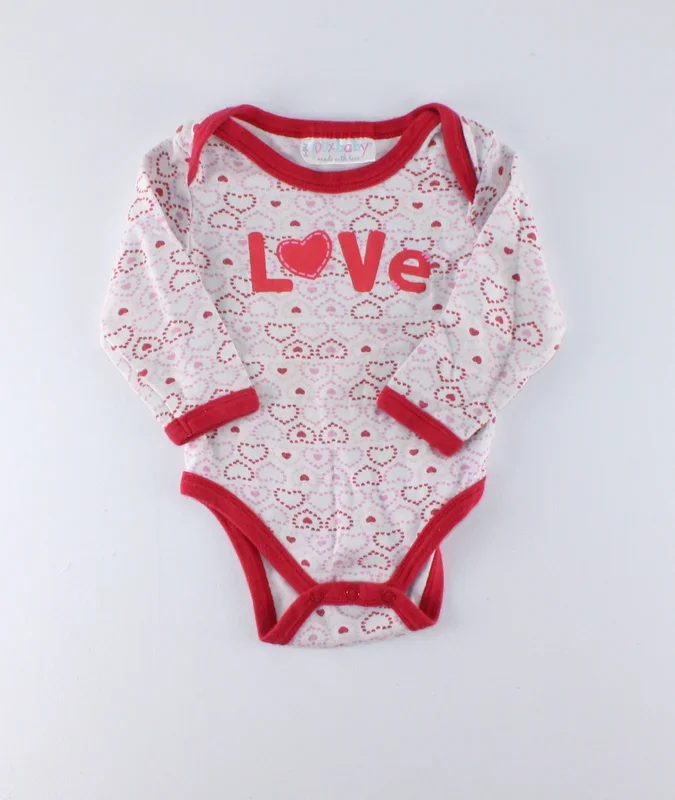 LOVE ONESIE 6-9M PRE-LOVED