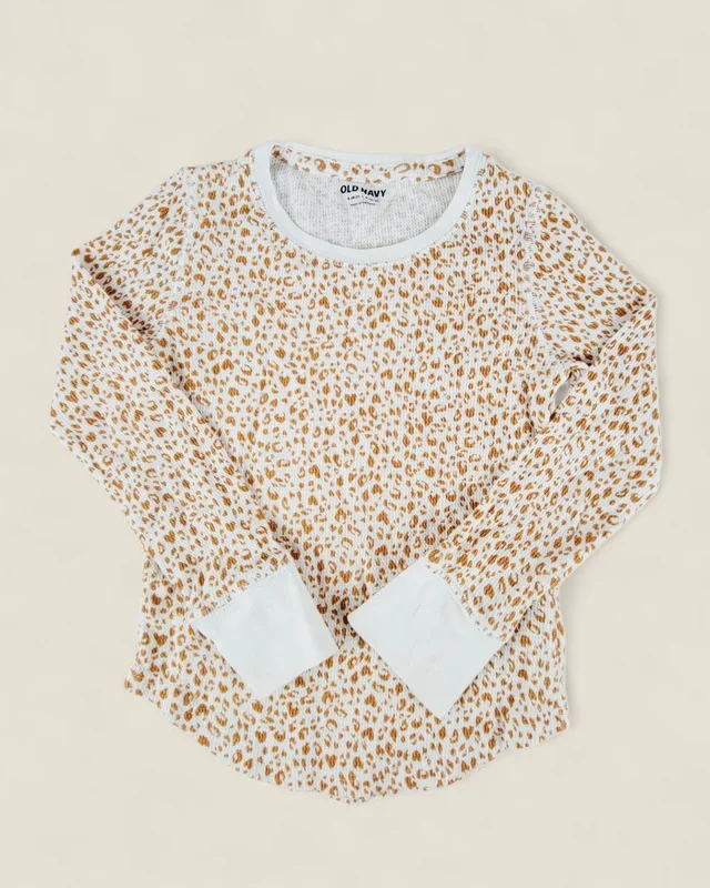 OLD NAVY ANIMALS PRINT LONG SLEEVE TOP GIRLS 6-7Y PRE-LOVED