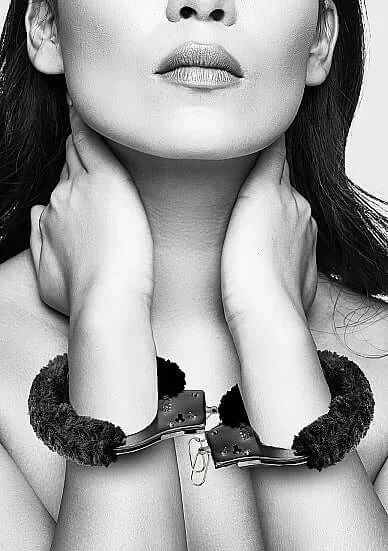 Ouch! Beginner’s Furry Handcuffs: Explore Naughty Bondage Play