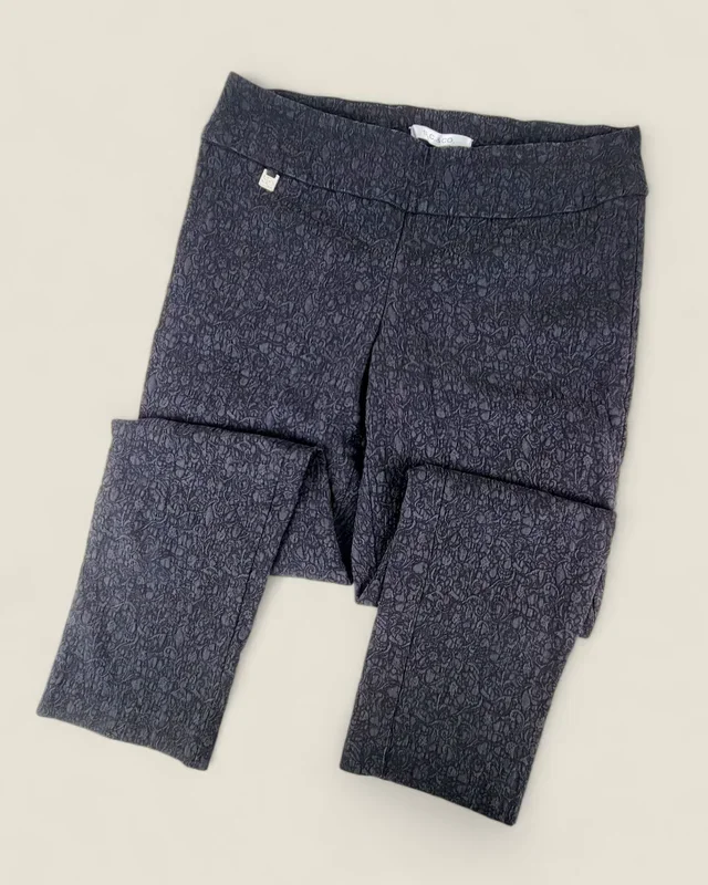 SC & CO BLACK PATTERNED CAPRIS PANTS LADIES SIZE 12 PRE-LOVED