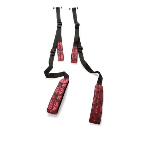 SCANDAL OVER DOOR LOVE SWING