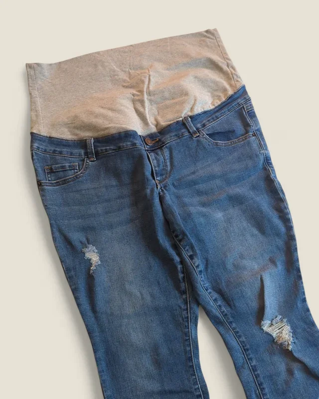 THYME REGULAR FIT MARTERNITY JEANS XL PRE-LOVED
